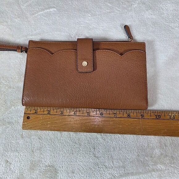 LC Lauren Conrad Mendie Travel Wallet Wristlet Brown Front Pocket/Zip Pocket CC - Picture 5 of 6